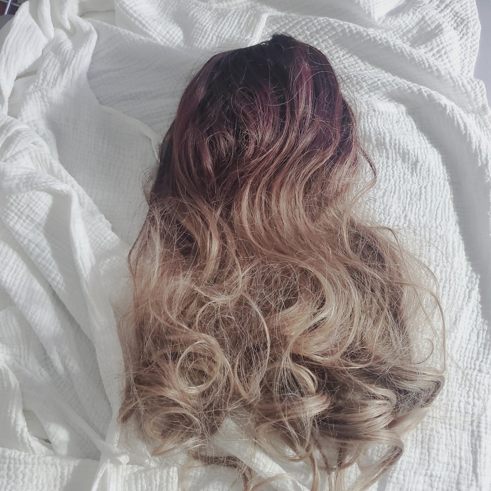 New Neved Used- Ombre Brown and Cendre Beige Blond Ponytail Hair Ext. Clip On